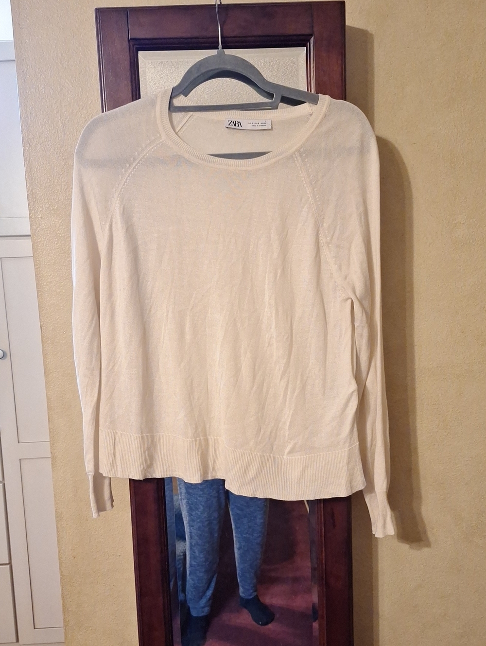 Zara Cream Raglan Sleeve,  Lightweight Crewneck Sweater Sz. S